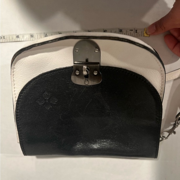 Patricia Nash leather crossbody purse in a black and white colorblock - Picture 10 of 10